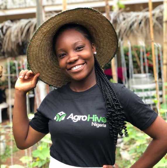 agricServiceWoman